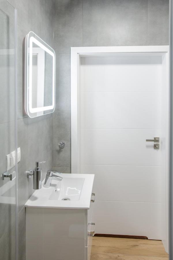 Sky Apartments Познань Экстерьер фото