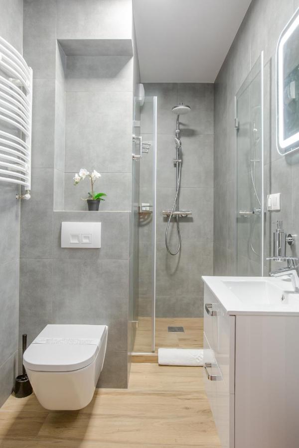 Sky Apartments Познань Экстерьер фото